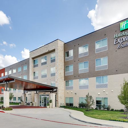 Holiday Inn Express & Suites Dallas Nw - Farmers Branch, An Ihg Hotel Exteriör bild